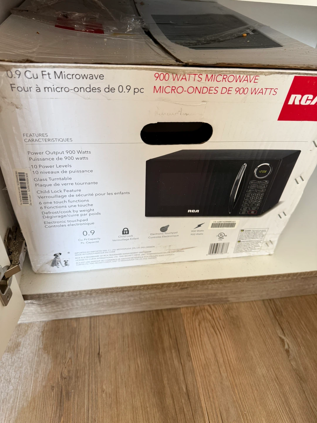 RCA 0.9 Cu Ft Microwave