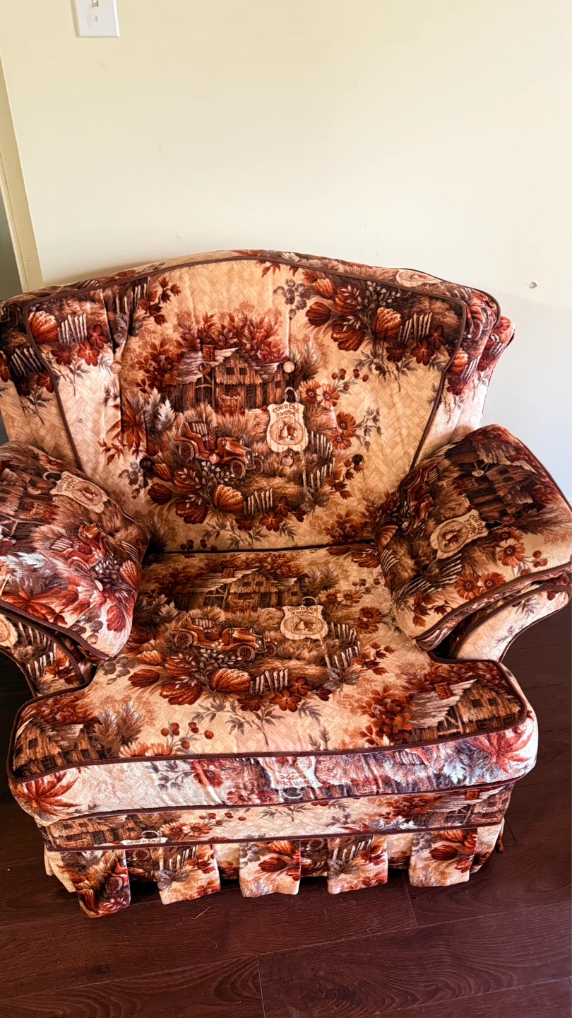 Vintage Floral Sofa, Loveseat, and Ottoman Set
