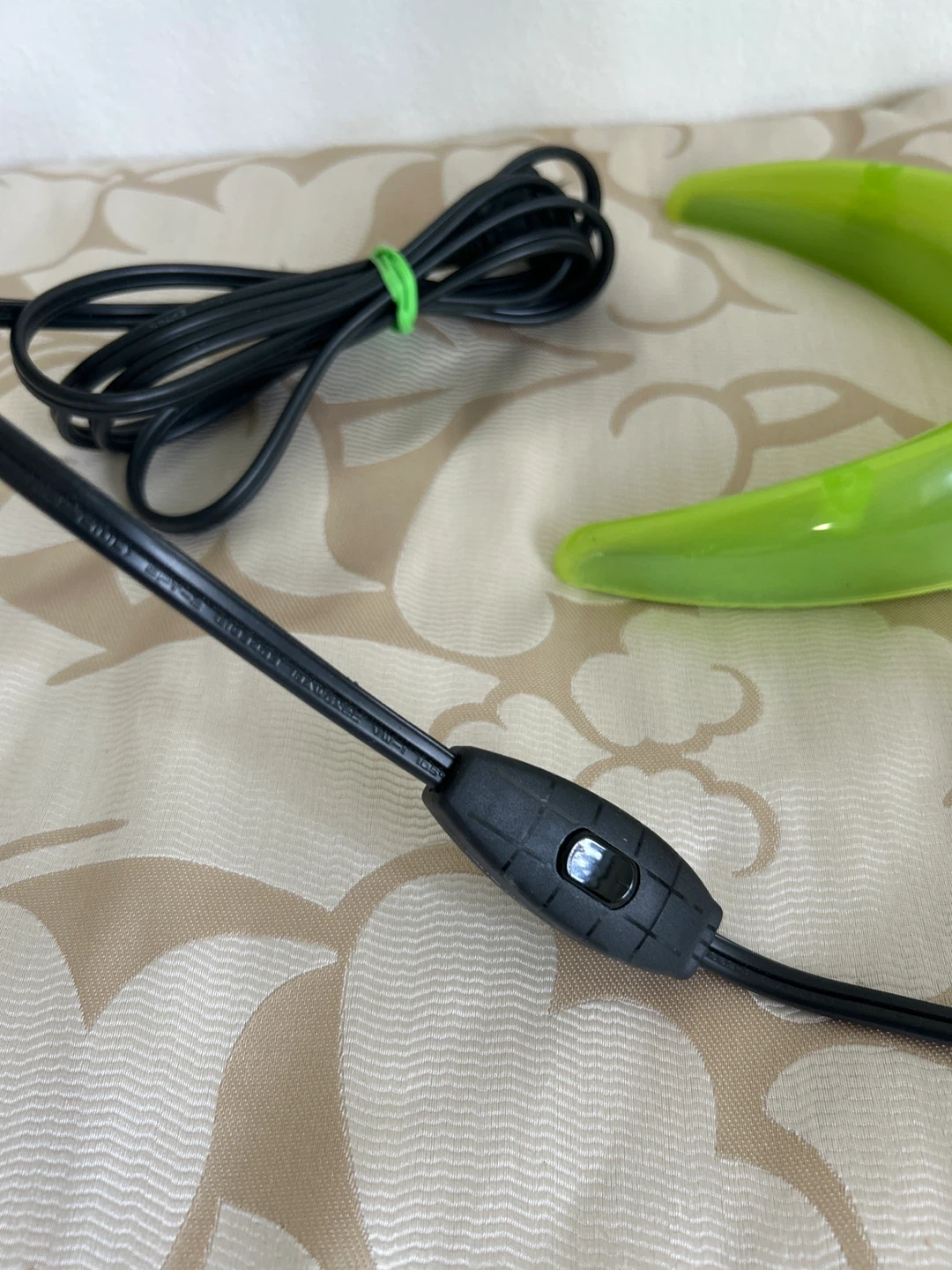 Lime Green Desk Lamp with Adjustable Arm - photo 2