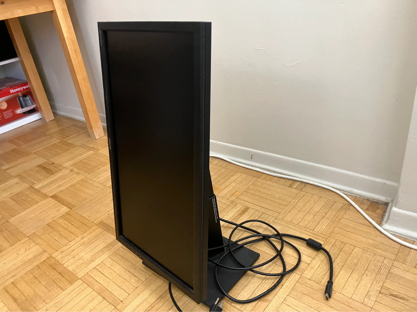 ASUS Computer Monitor - photo 2