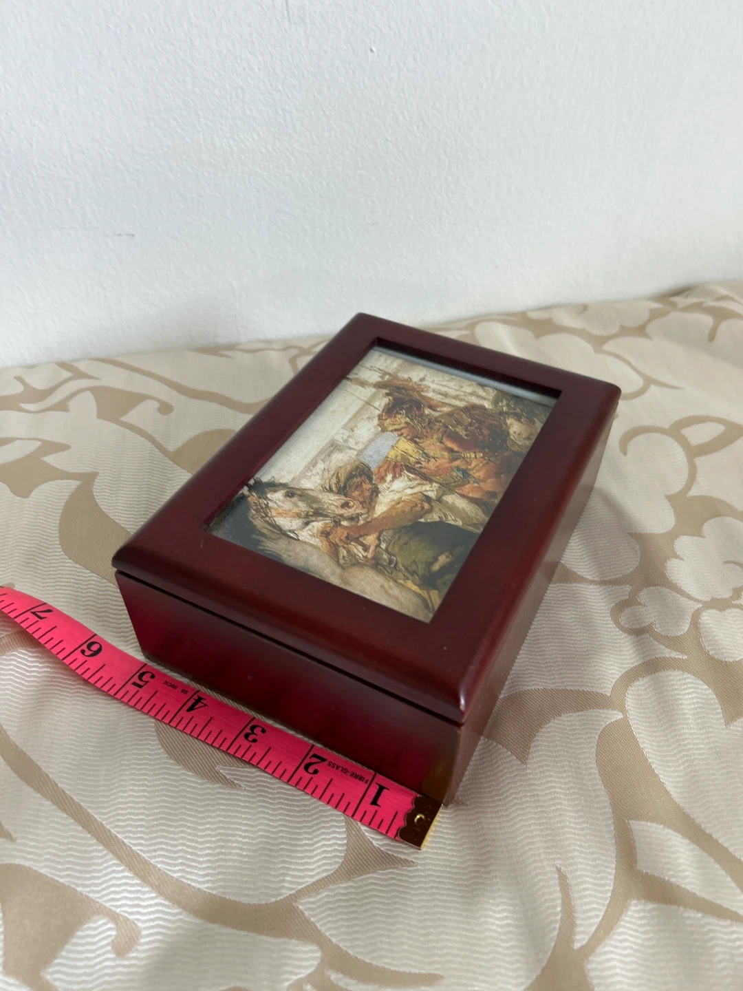 Wooden Keepsake Box with Art Print Lid - photo 2
