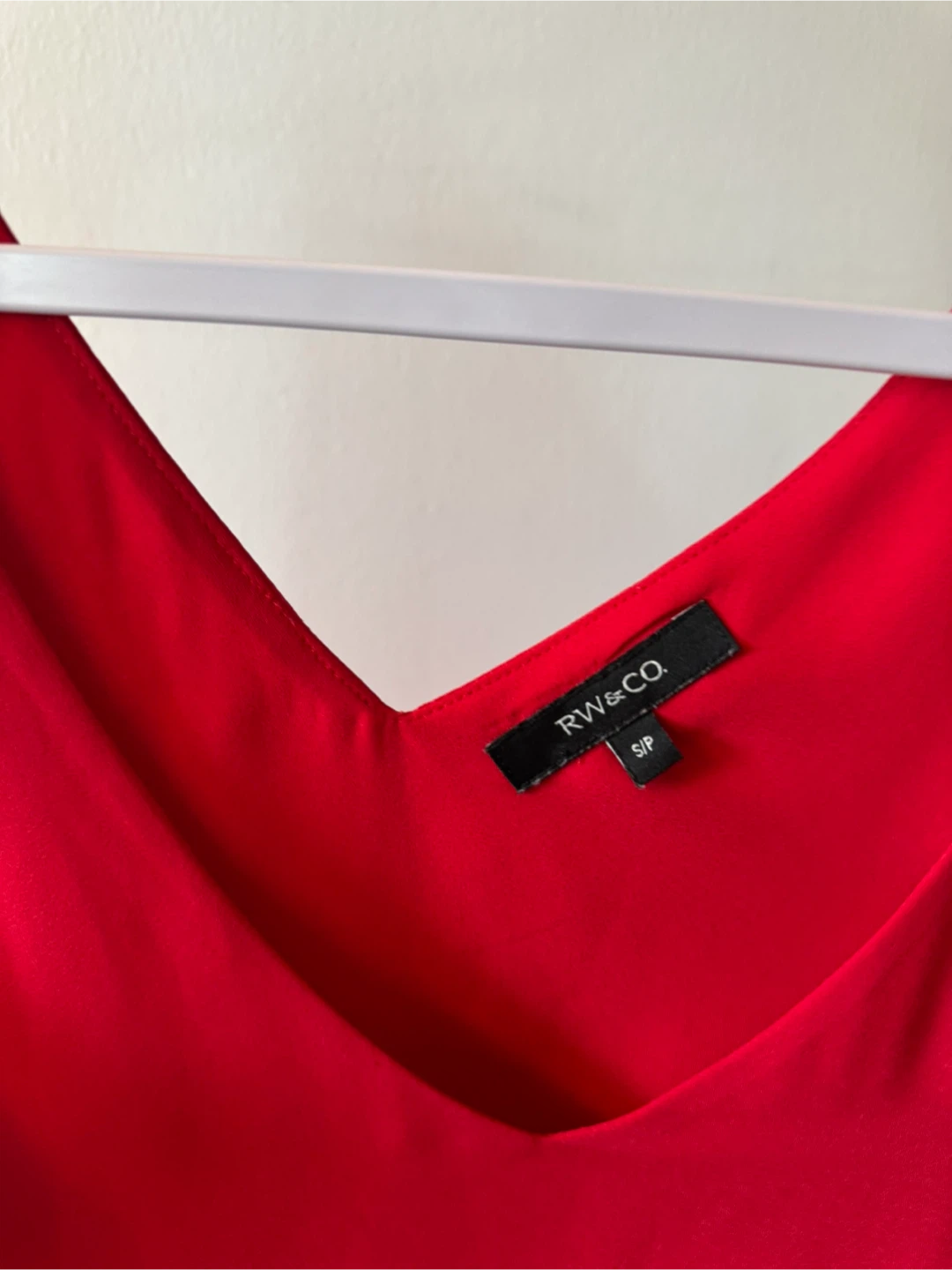 RW&CO. Red V-Neck Tank Top - S/P - photo 2
