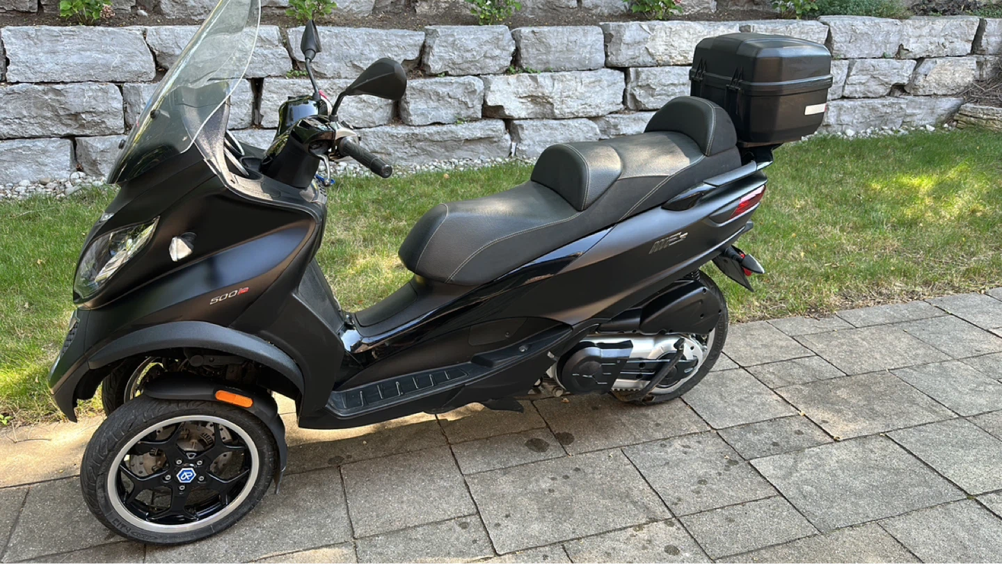 Black Piaggio MP3 500CC Sport - photo 2