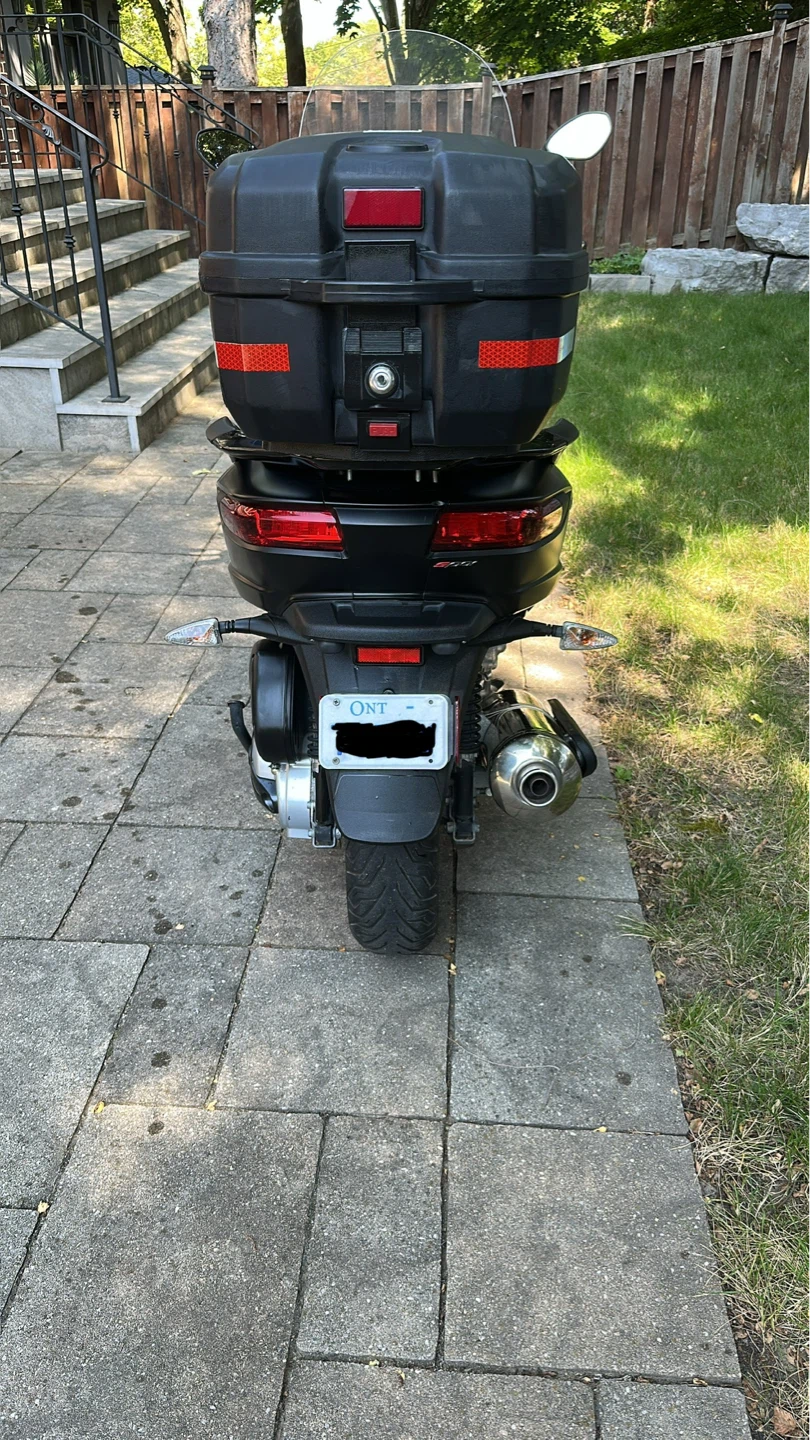 Black Piaggio MP3 500CC Sport - photo 4