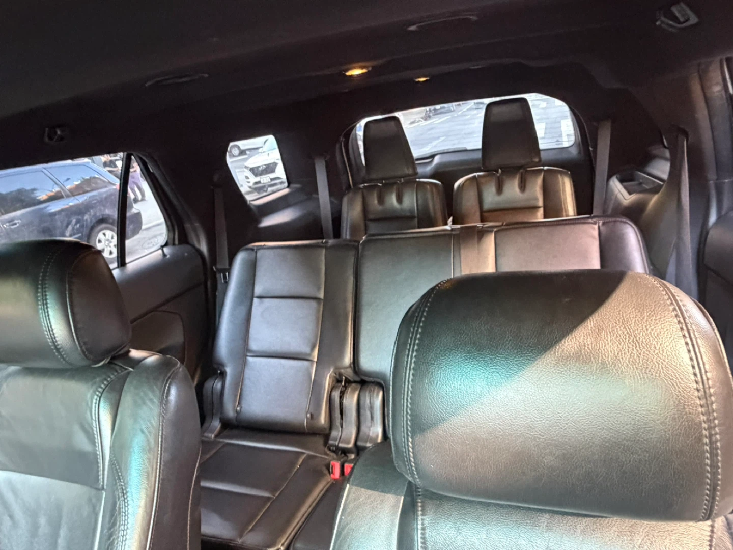 White Ford Explorer SUV