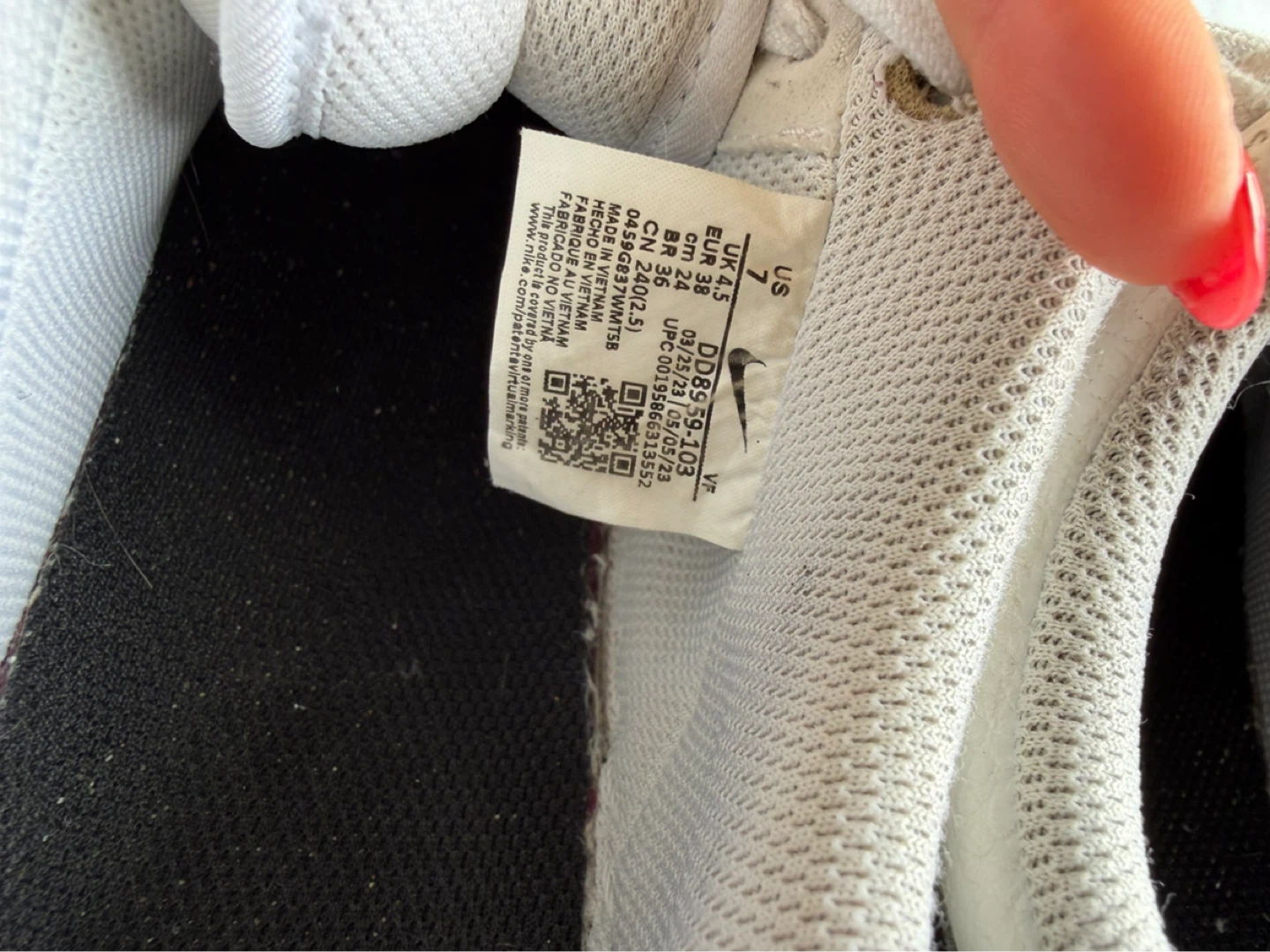 Nike Air Force 1 '07 SE Shoes - photo 5