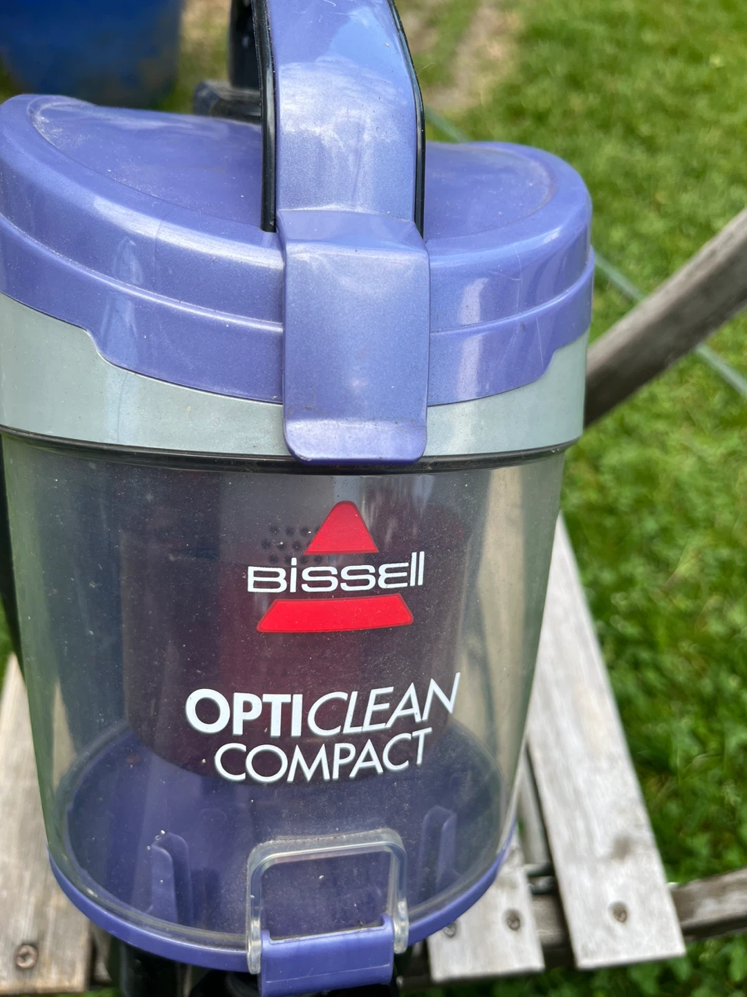 Bissell Opticlean Compact Vacuum Cleaner
