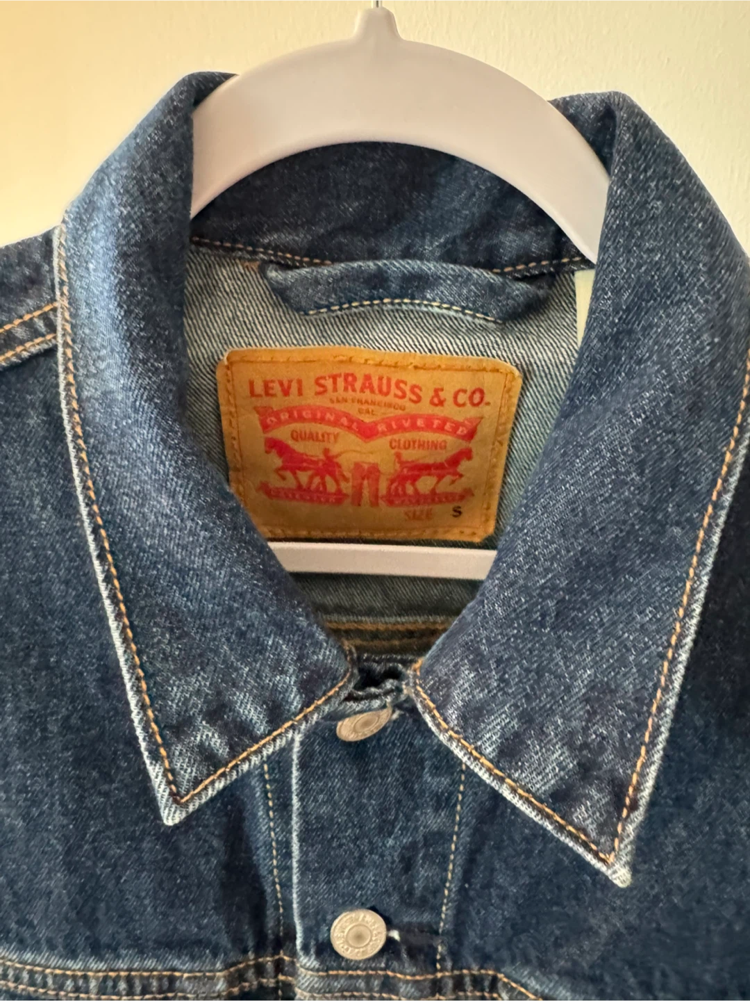 Levi's Denim Jacket - Size S - photo 2