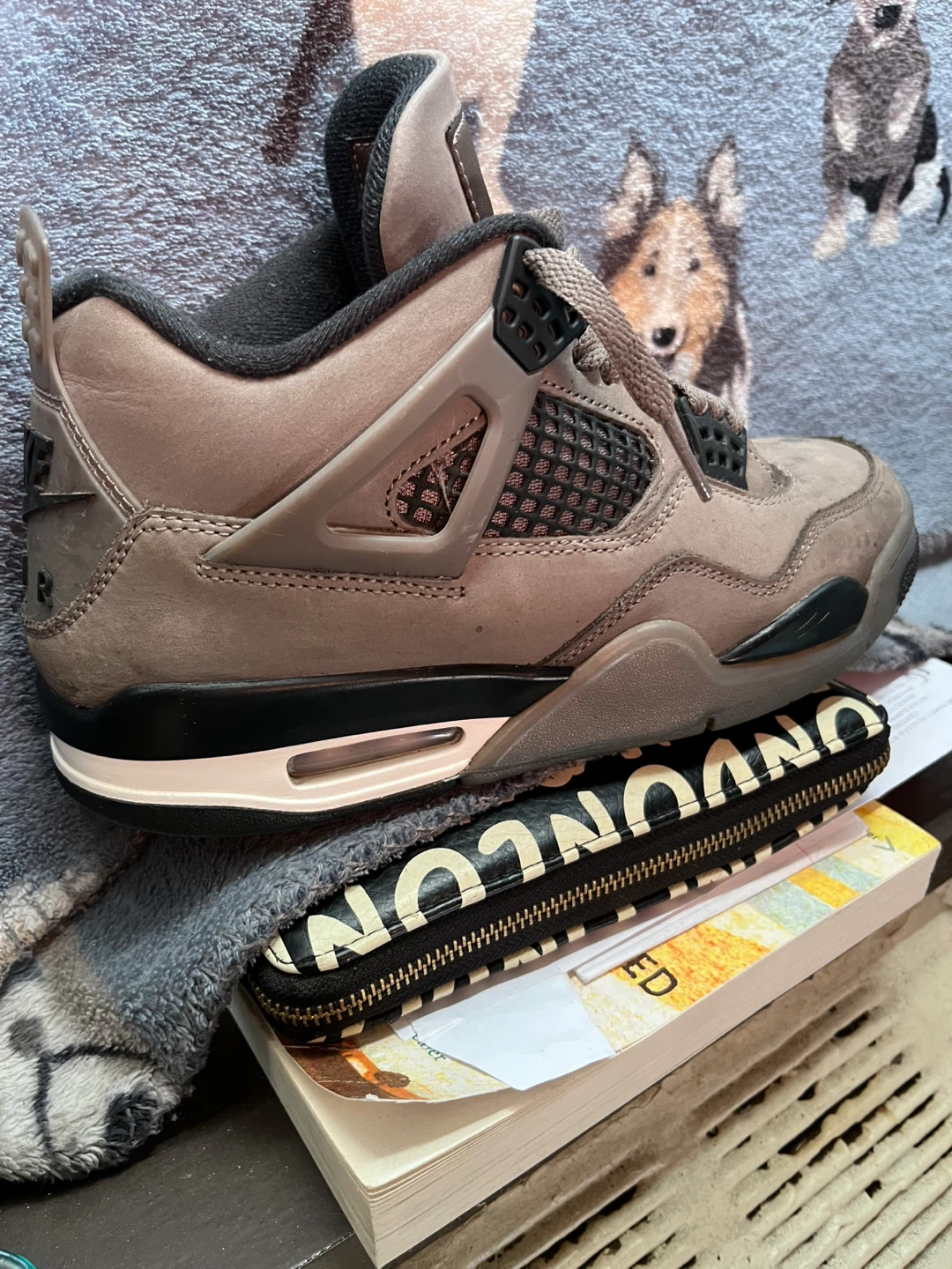 Air Jordan 4 Retro Cave Stone - photo 2