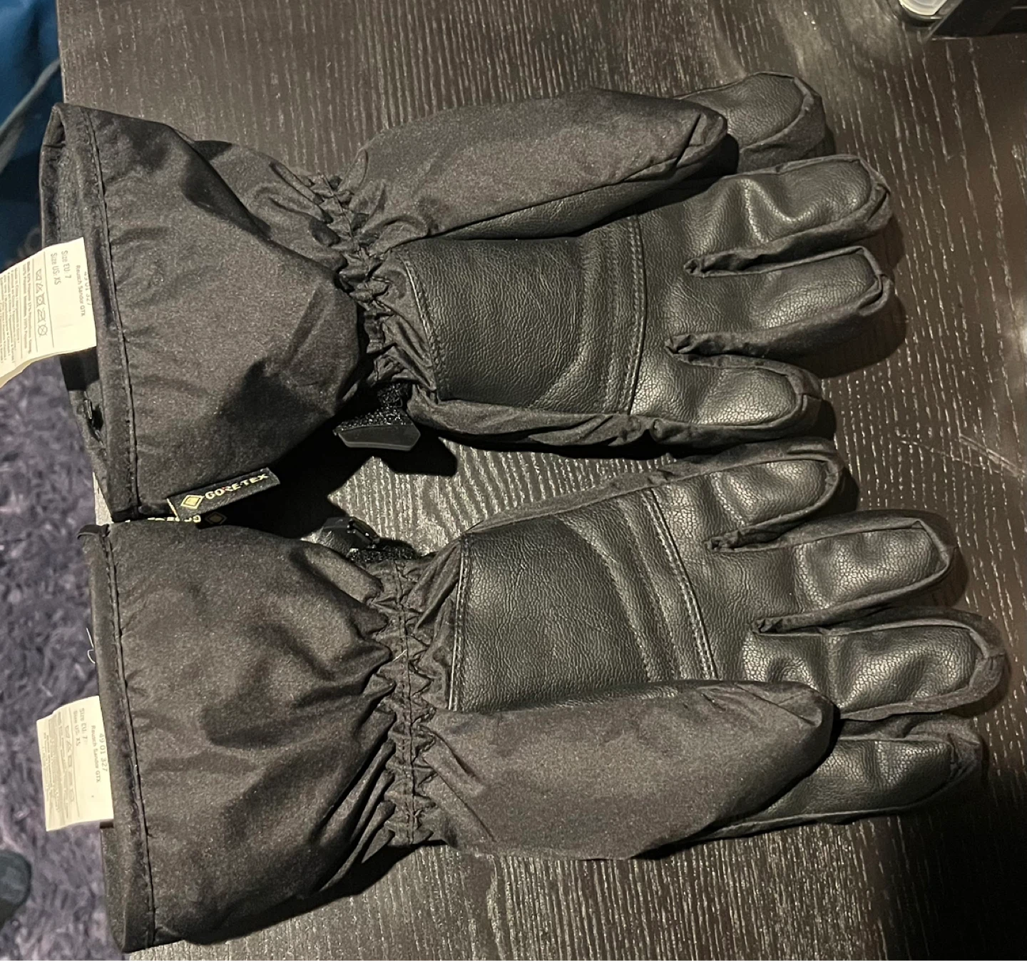Reusch Black Ski Gloves with Gore-Tex - photo 2