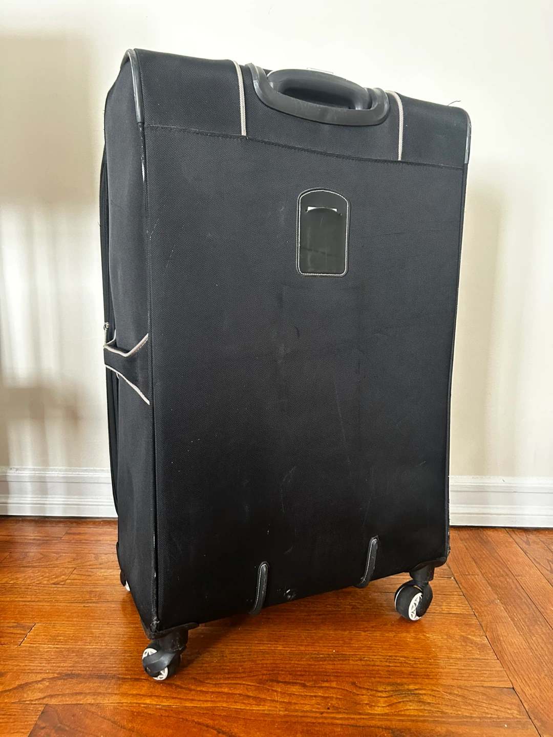 London Fog Radius Black Spinner Luggage - photo 2