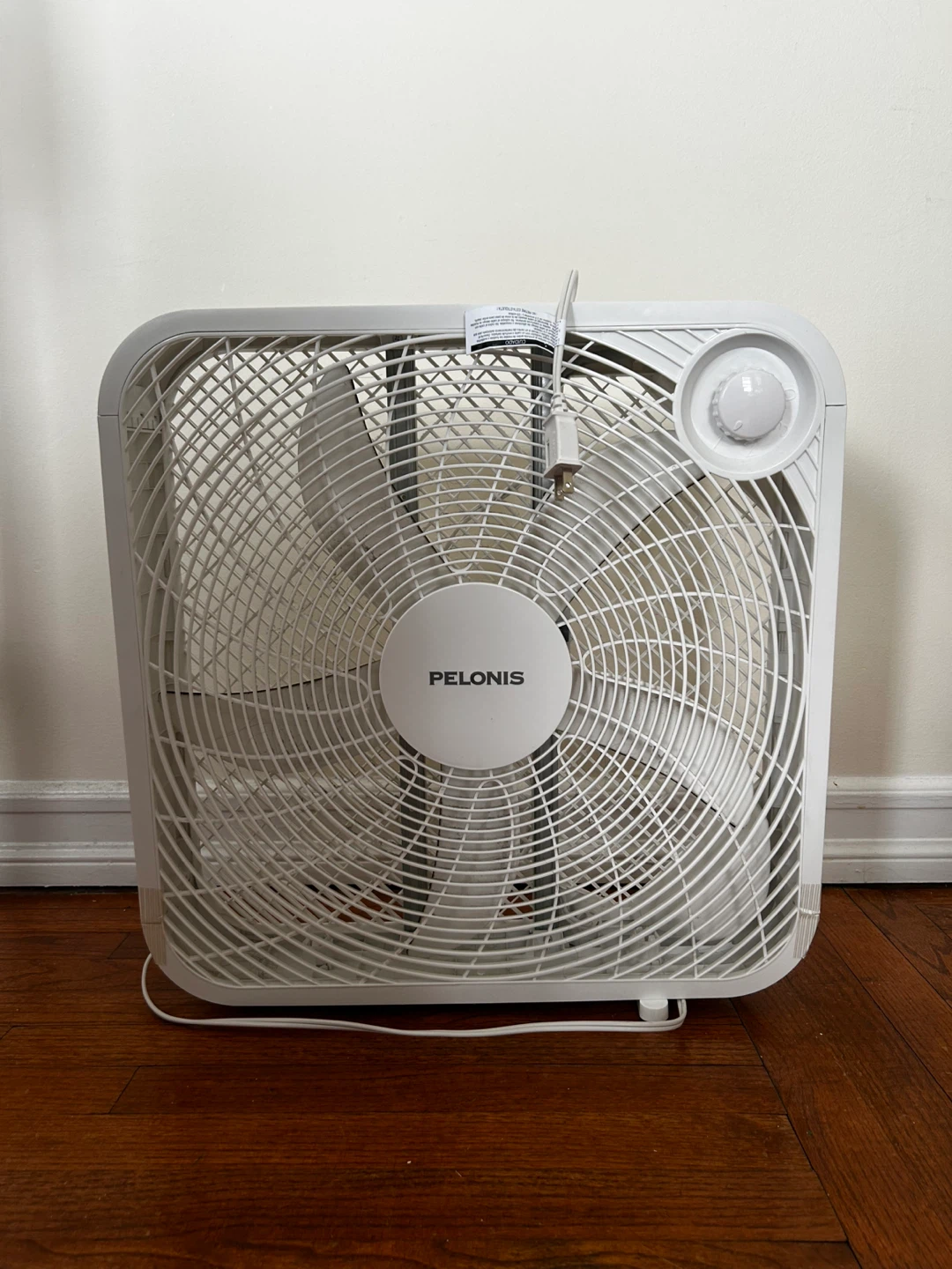 Pelonis White Box Fan