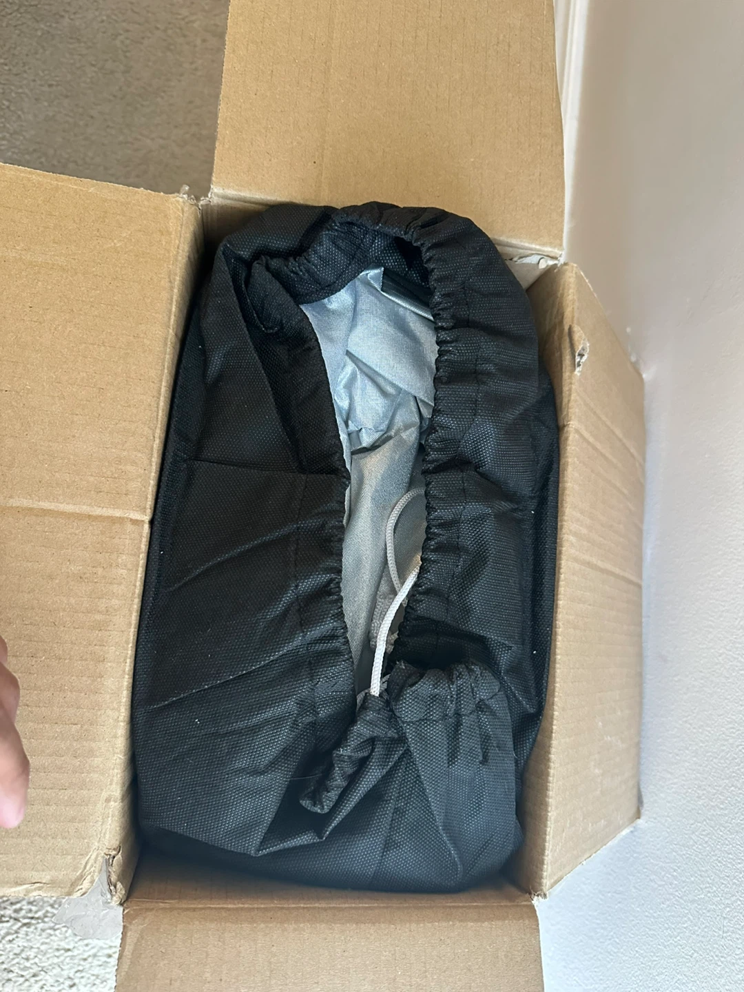 AmazonBasics Silver Weatherproof Car Cover - 190 inch