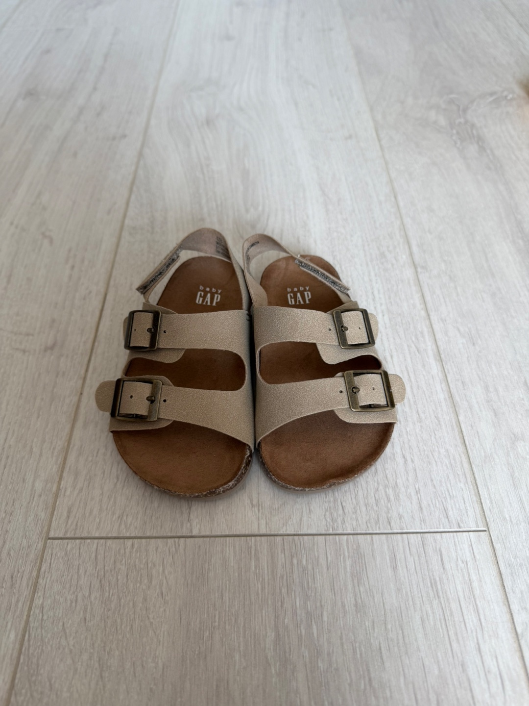 Baby Gap Sandals Size 6 Toddler Beige Buckle Cork Footbed