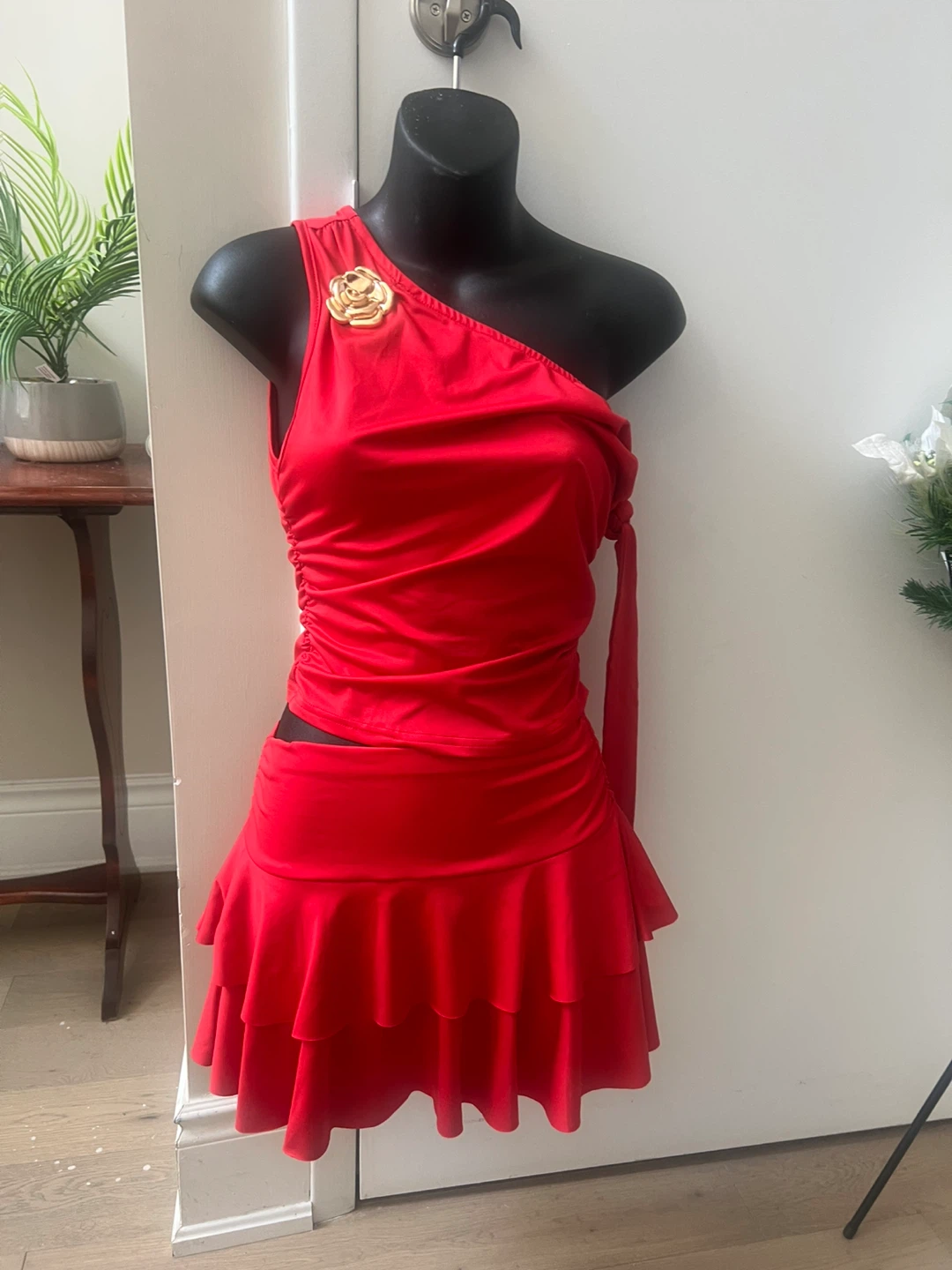 Red One-Shoulder Ruched two piece with Ruffled Skirt - photo 2