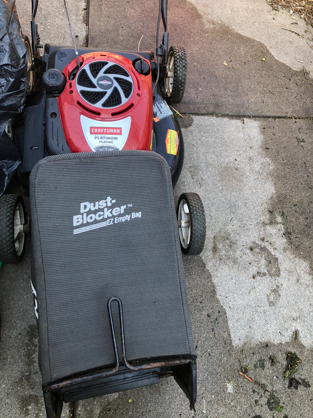 Craftsman platinum 7HP mower with rear bag - photo 2