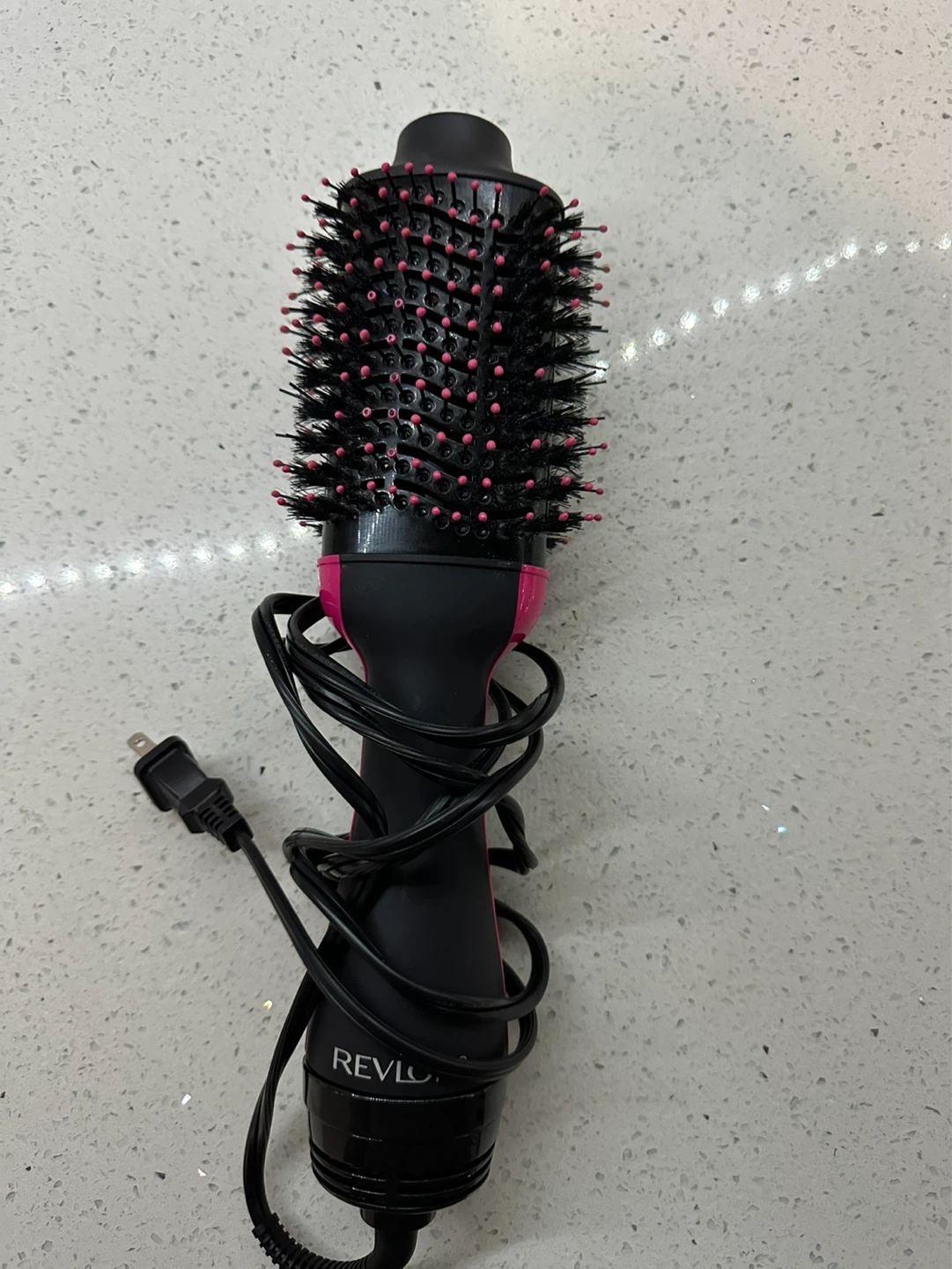 Revlon One-Step Hair Dryer and Volumizer - photo 2