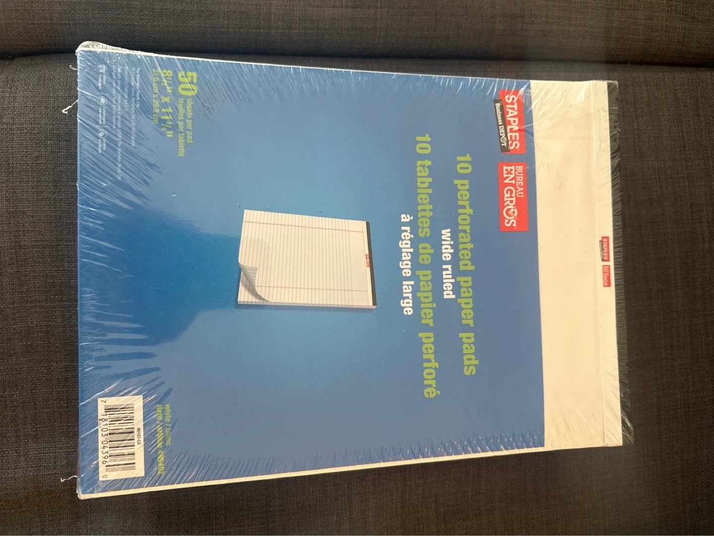 Staples Perforated Paper Pads - Wide Ruled, 500 Sheets