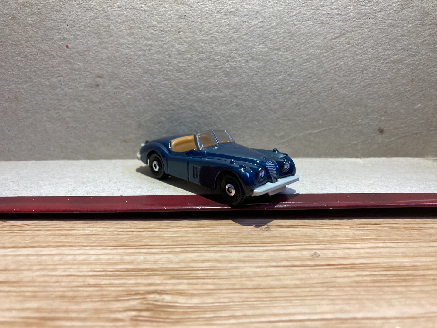 Matchbox Loose / 1956 Jaguar XK140 / Dark Blue