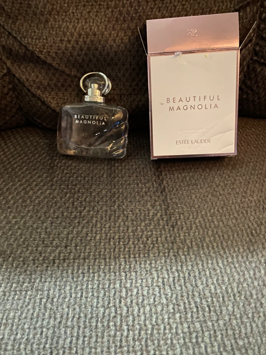 Estée Lauder Beautiful Magnolia Eau de Parfum 1.7 oz