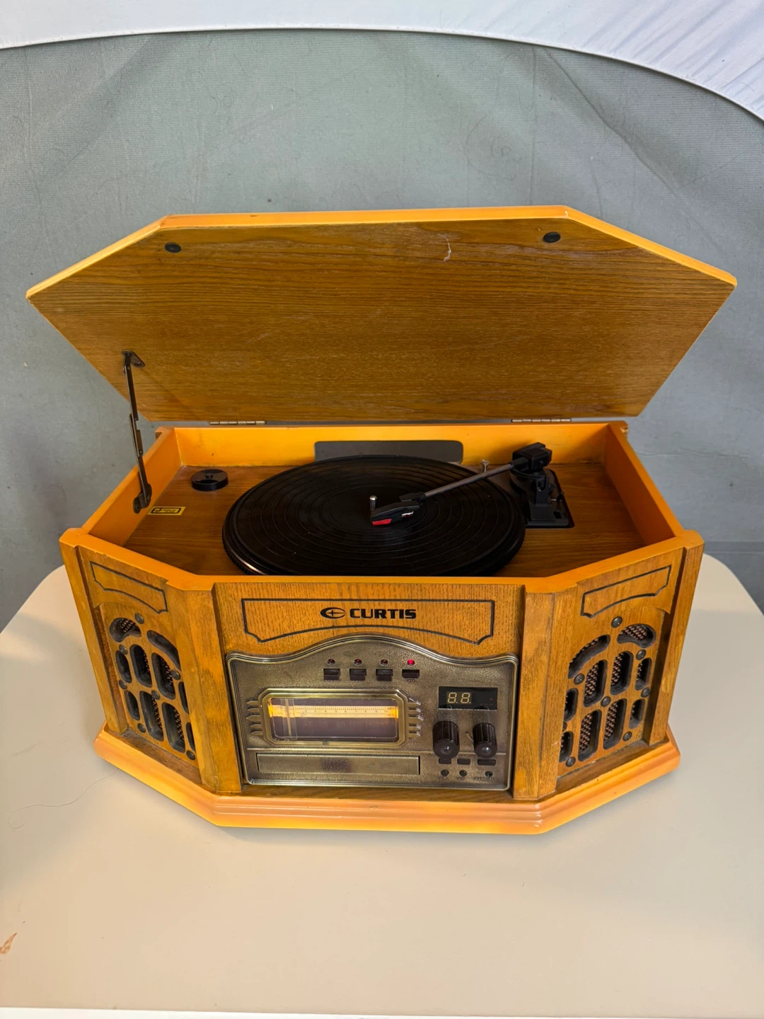 Curtis Record Player & Radio Combo