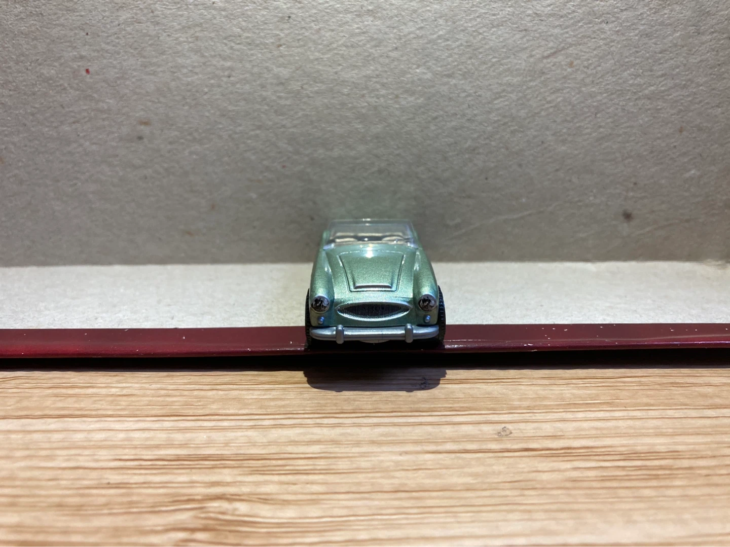 Matchbox Loose / 63 Austin Healey 3000 MK2 / Light Green - photo 2