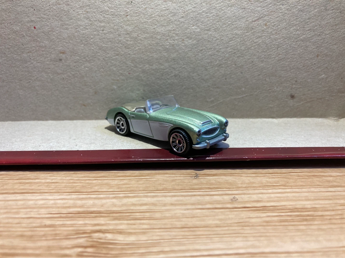 Matchbox Loose / 63 Austin Healey 3000 MK2 / Light Green