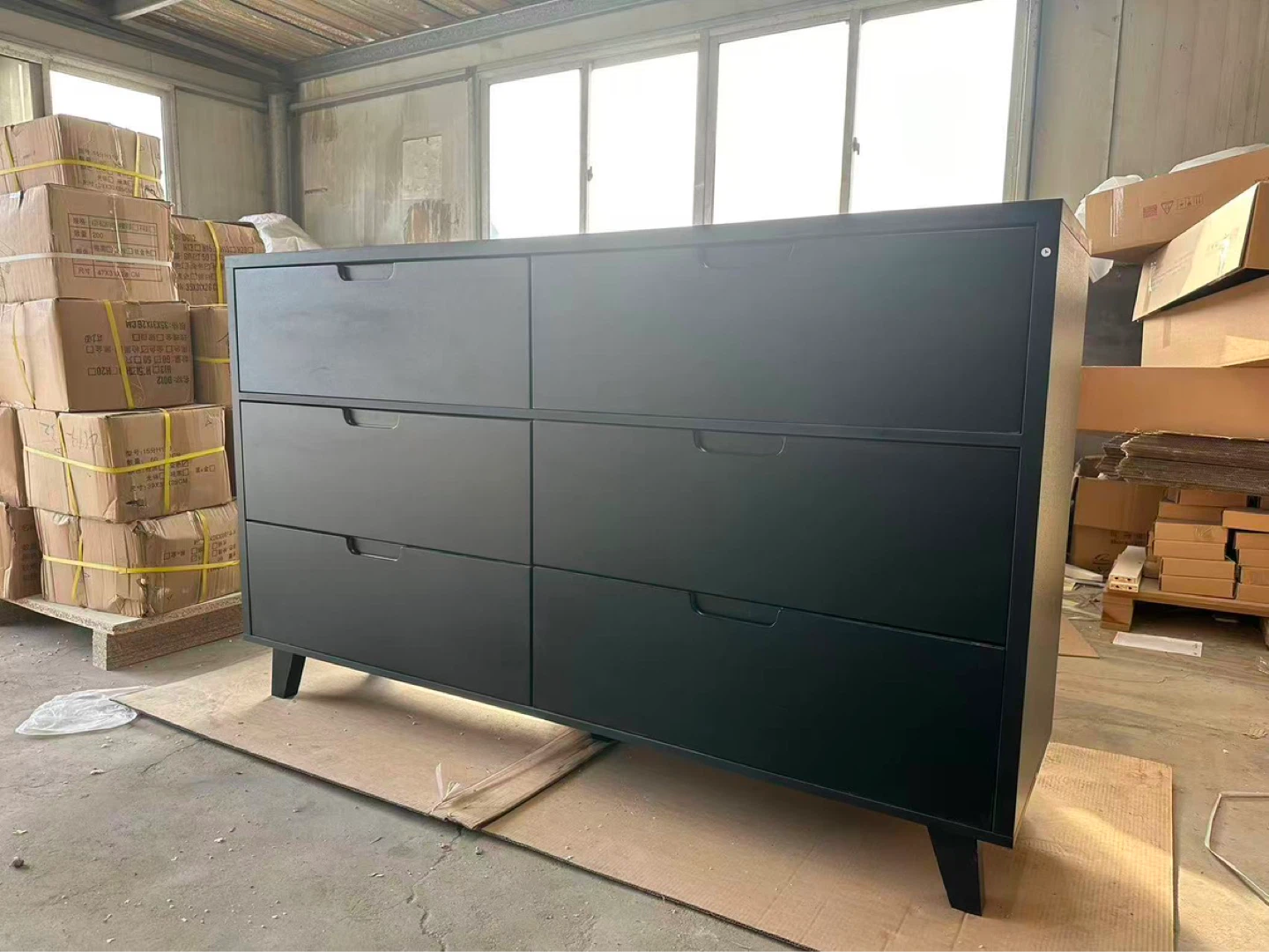 Black 6-Drawer Dresser