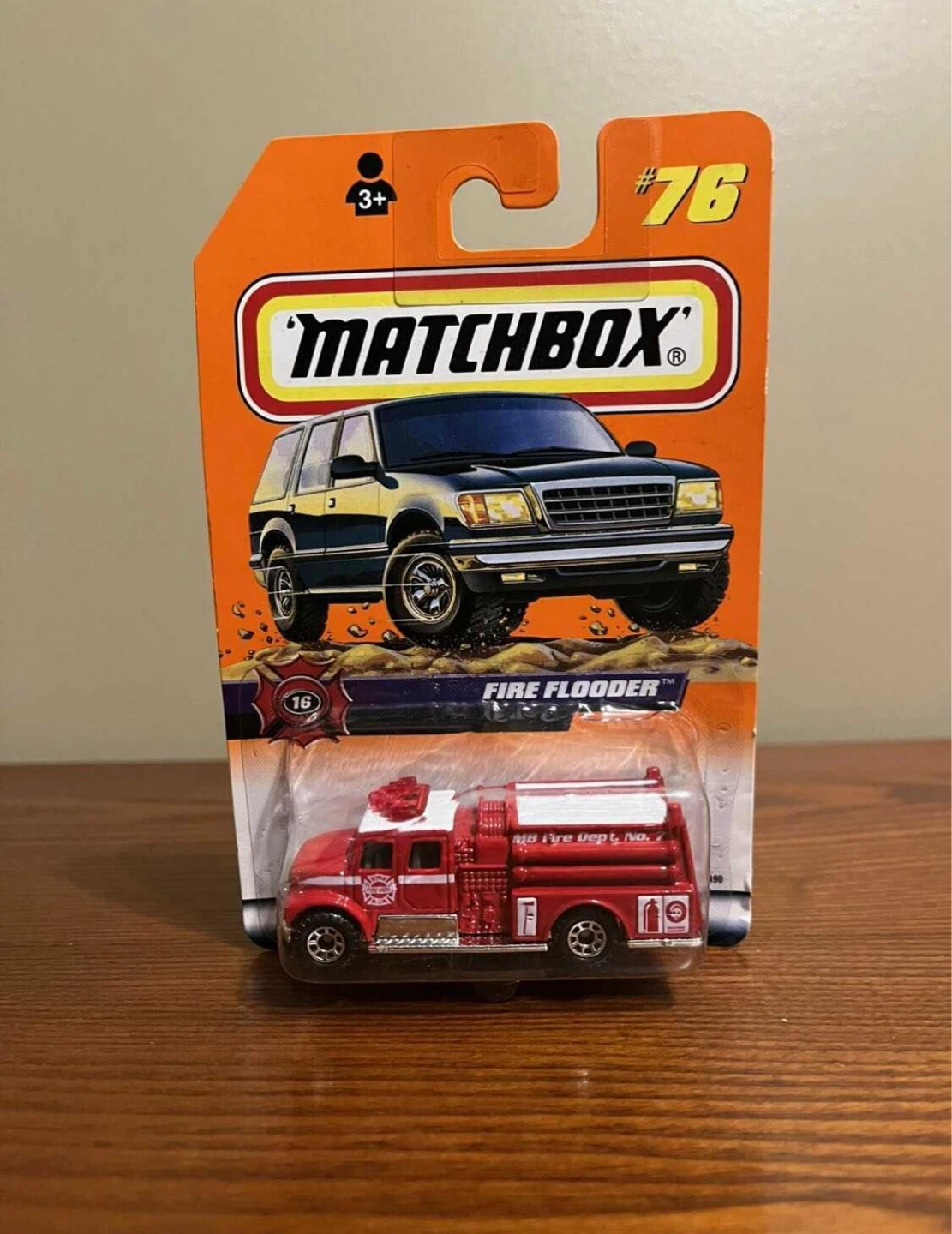 VINTAGE (1998-2000) FIRE TRUCKS & AMBULANCE (1:64 Scale diecast) - photo 5