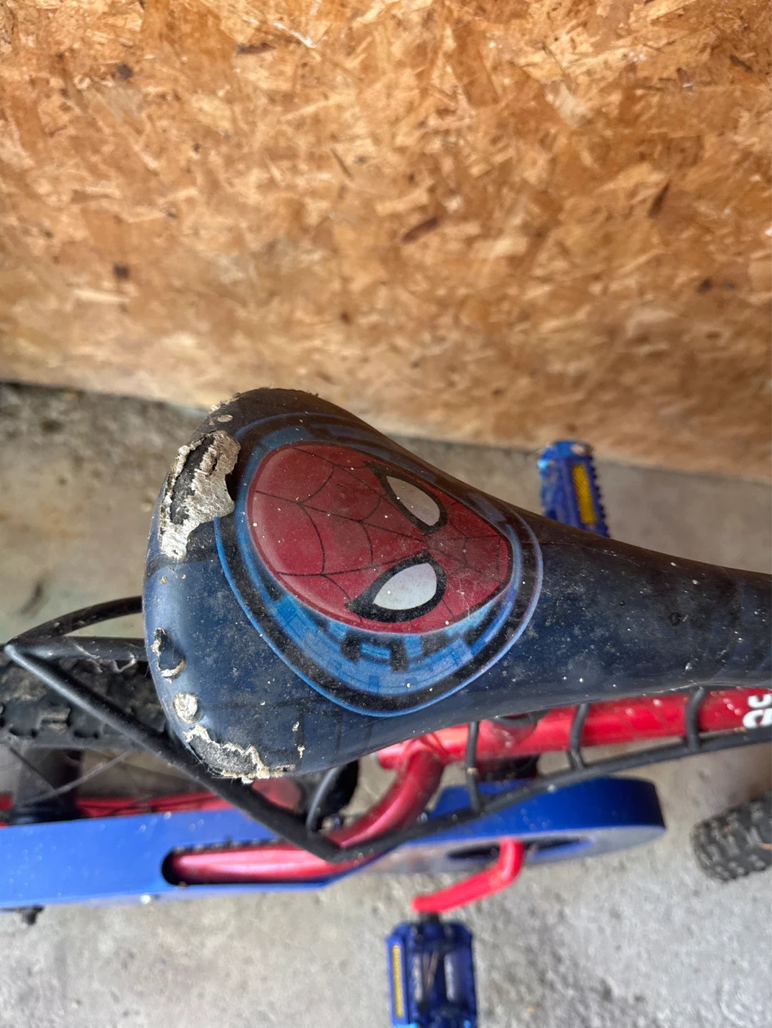 Kids Spider-Man Bicycle - photo 2