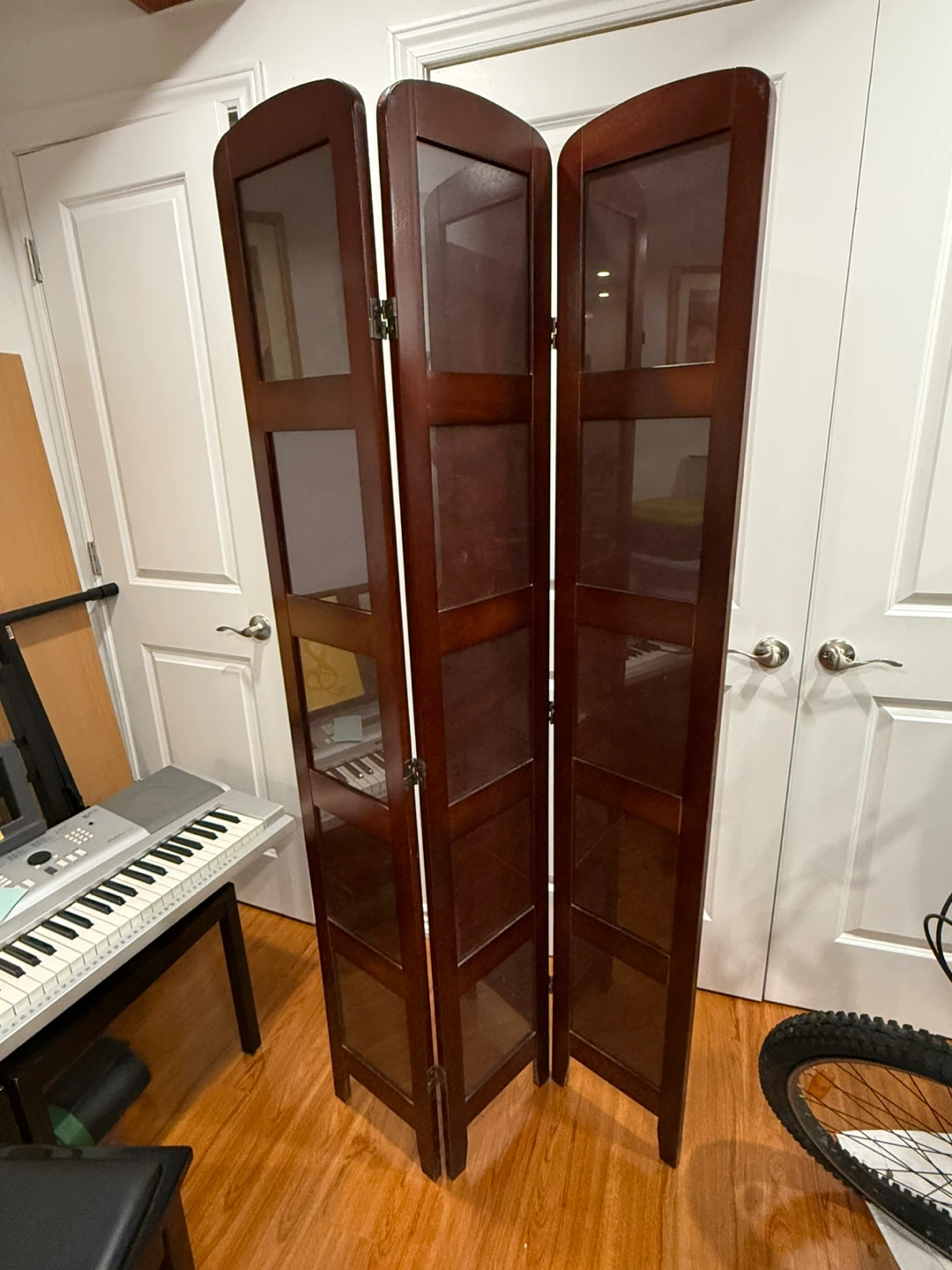 Dark Wood 3-Panel Room Divider Screen