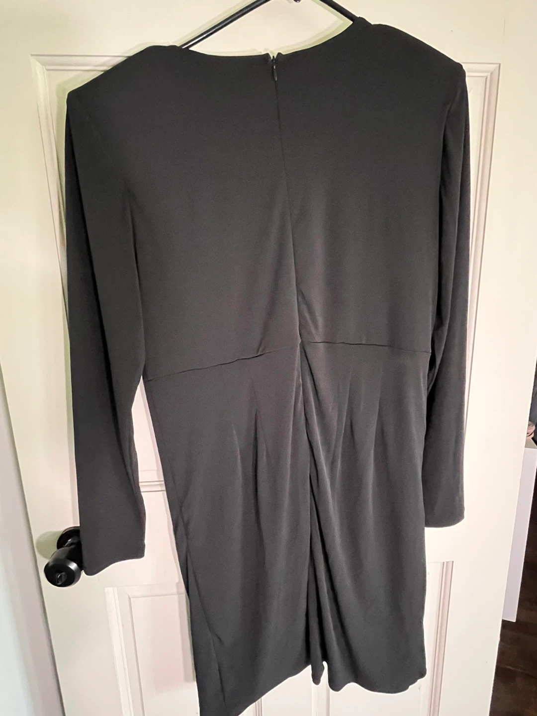 ELOQUII Black Long Sleeve Ruched V-Neck Dress size 14 - photo 2