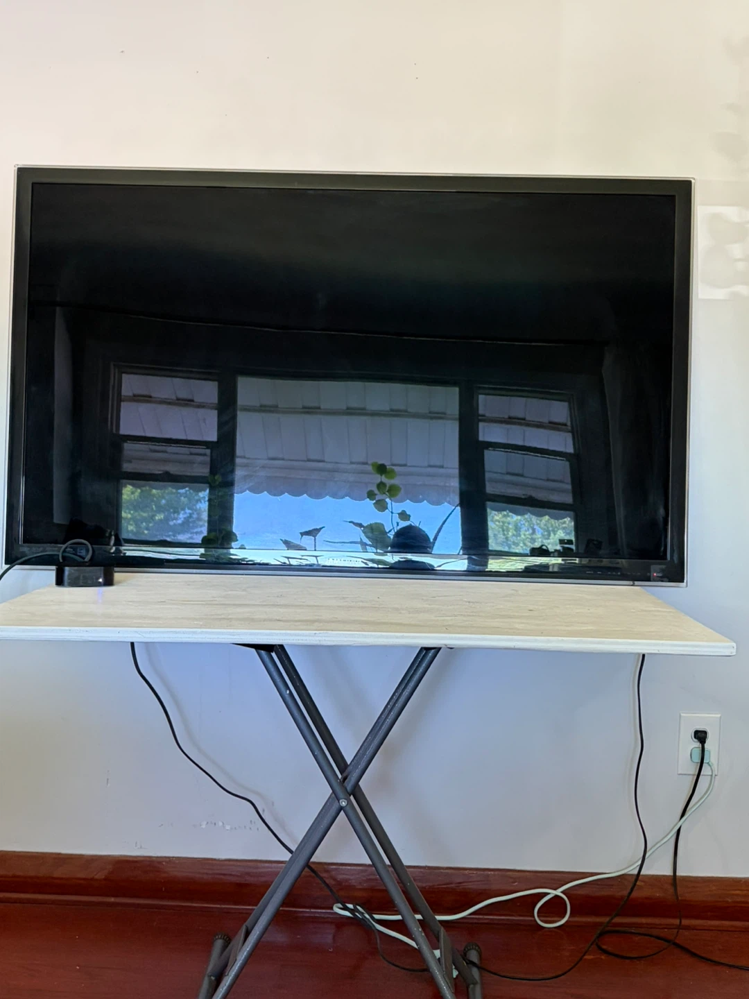 Samsung UN55C6300 55-inch LED TV - photo 3