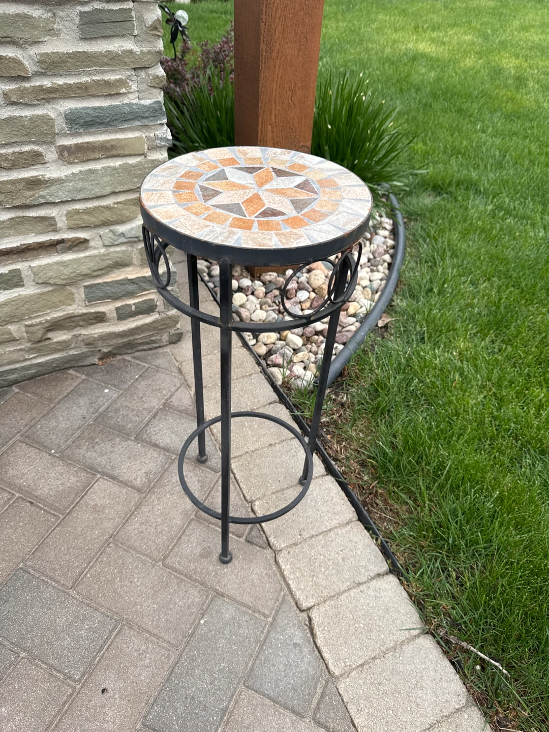 Mosaic Top Plant Stand & White Small Pot - photo 3