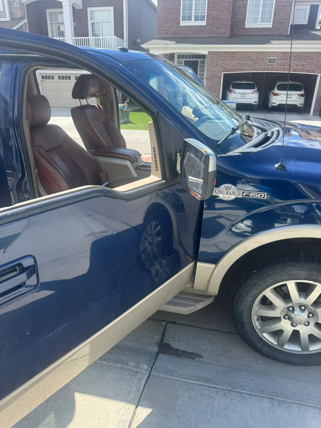 Ford F-150 King Ranch Crew Cab Truck - photo 5