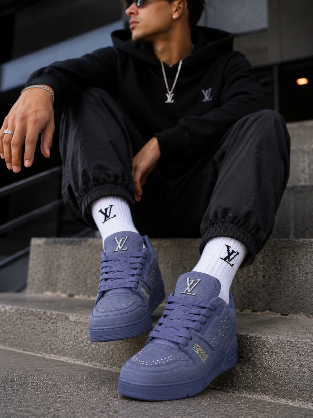 Louis Vuitton LV Trainer Sneakers - Purple Suede - photo 5