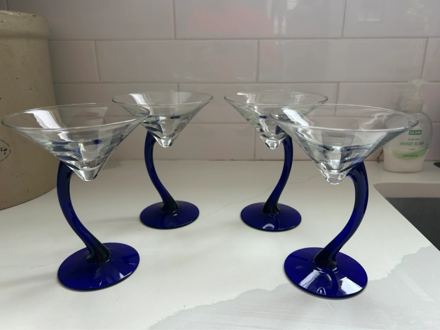 Set of 4 Martini Glasses with Blue Stems