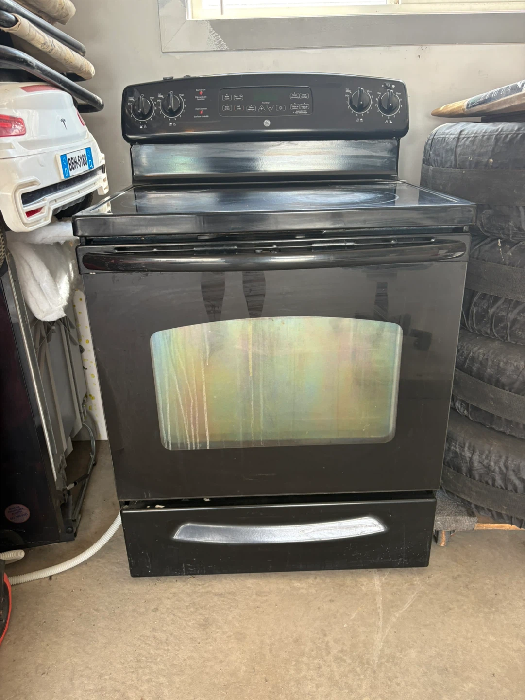 GE Electric Range Oven