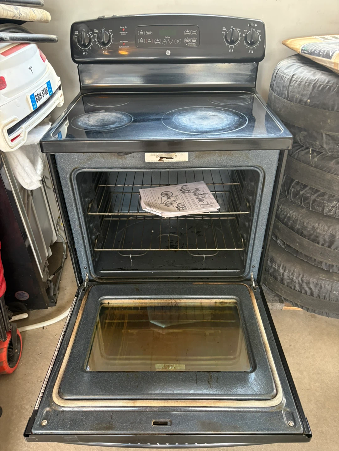 GE Electric Range Oven - photo 3