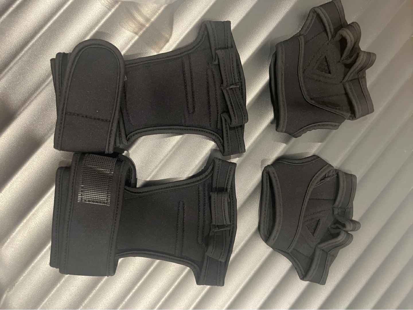 Black Workout Gloves - photo 2