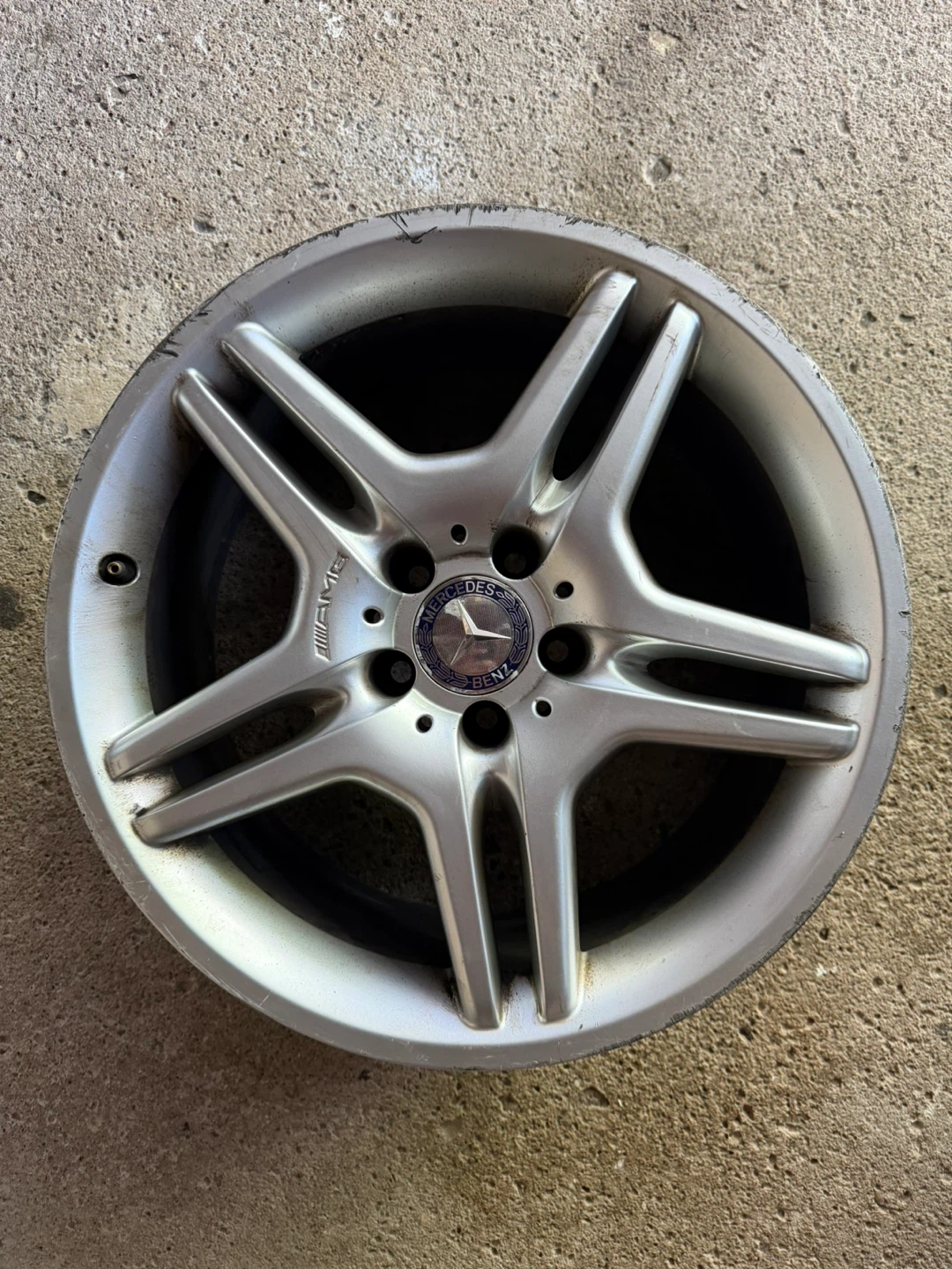 18 inch Mercedes-Benz AMG Alloy Wheel - photo 4