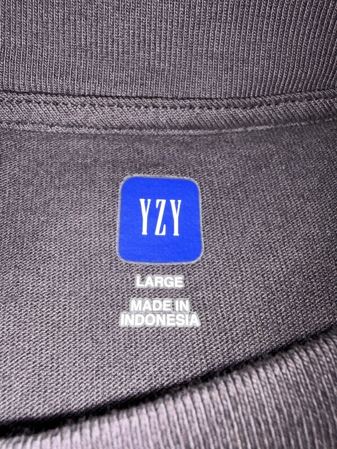 Yeezy Gap Brown T-Shirt Large - photo 2