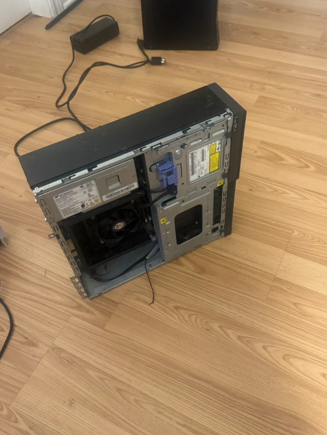 Lenovo ThinkCentre Desktop Computer - photo 2