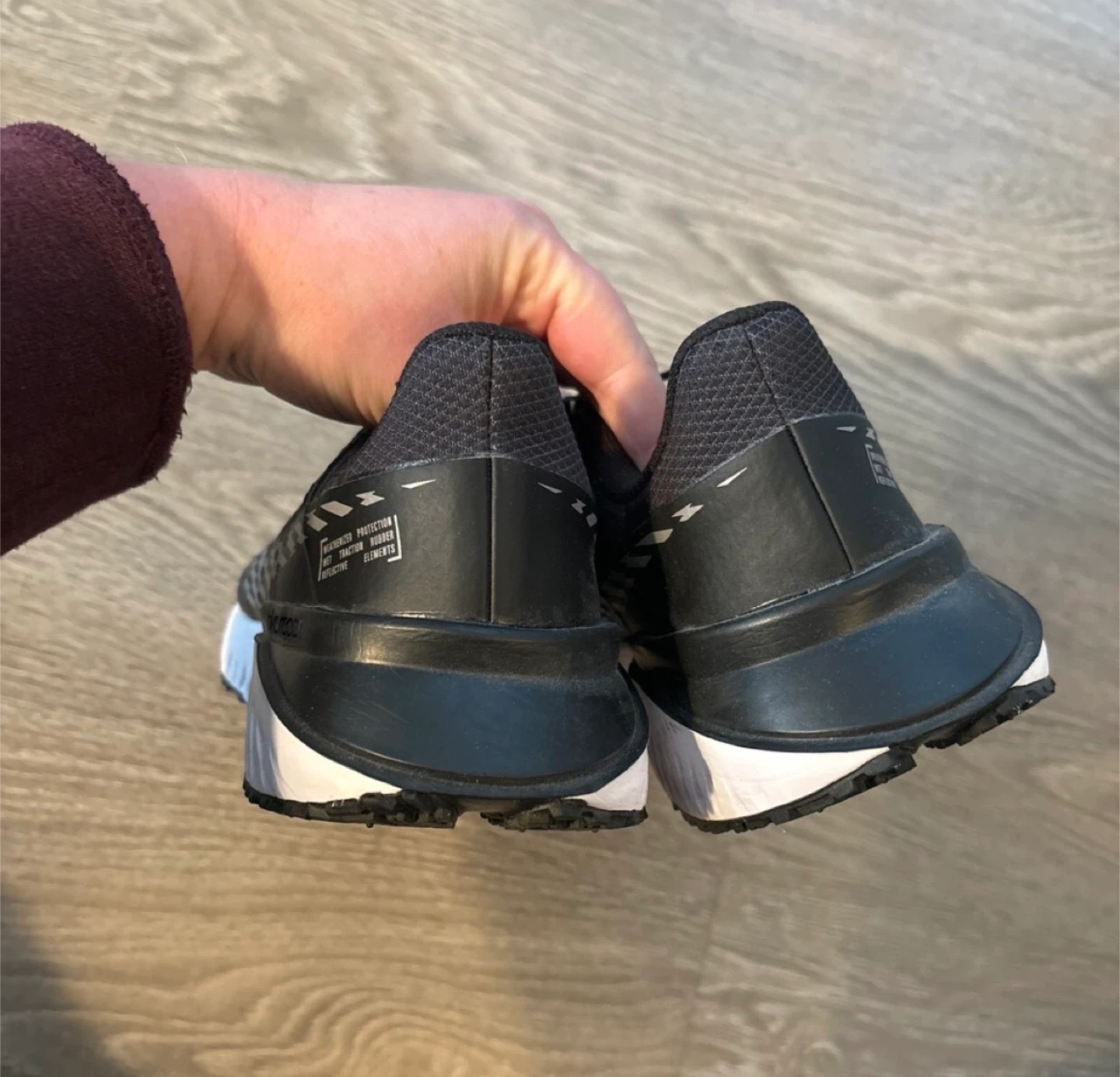 Nike React Running Shoes Women’s Size 7 - photo 3