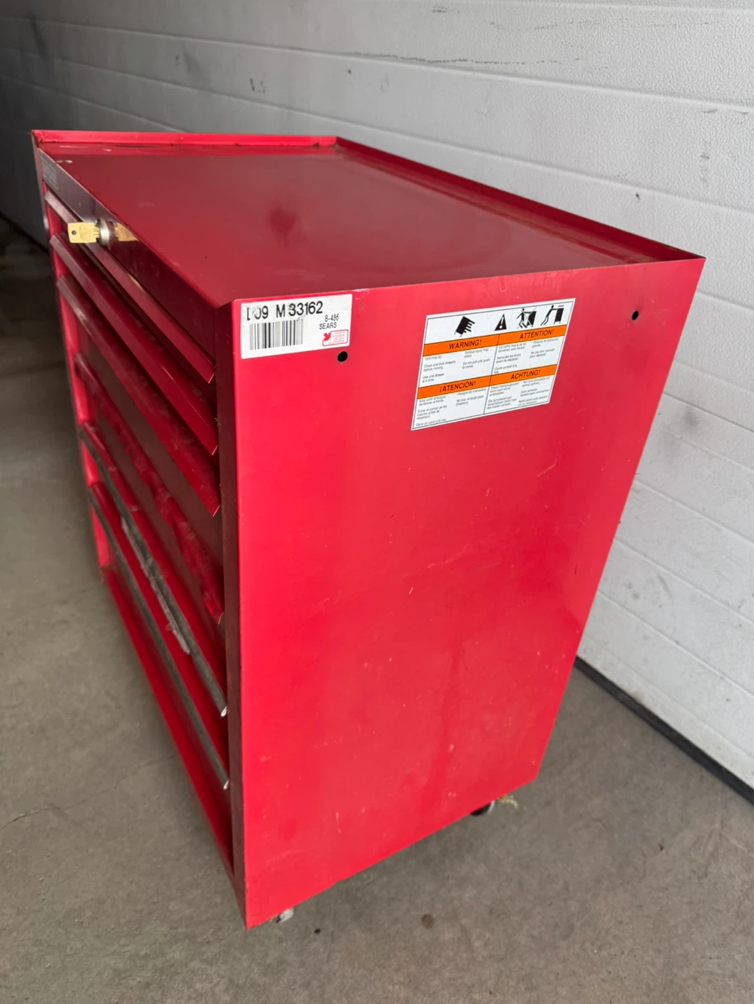 Toolbox on heavy duty Wheels. - photo 3