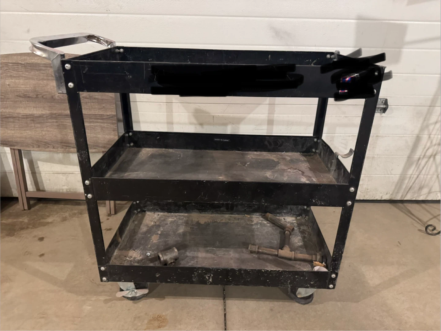 Tool cart on wheels
