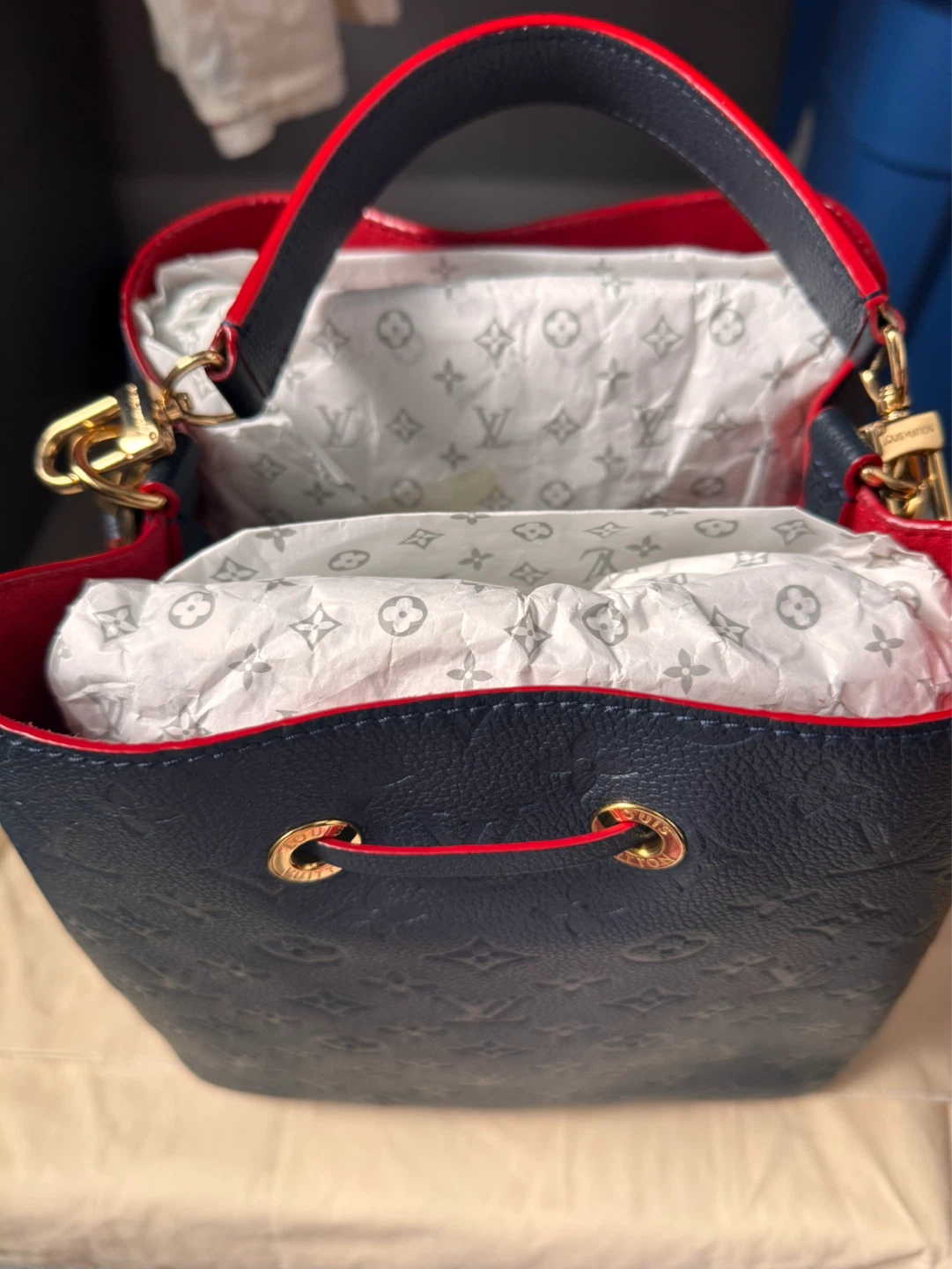 Louis Vuitton Navy & Red Empreinte Monogram Neo Noe