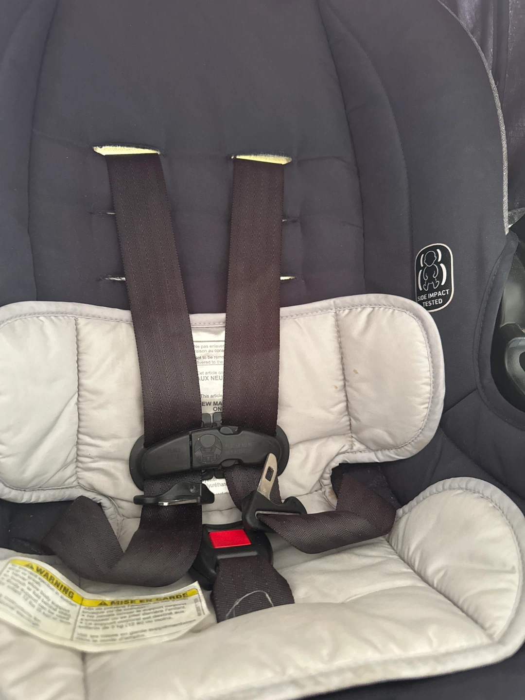 Graco SnugRide Infant Car Seat with Base - photo 2