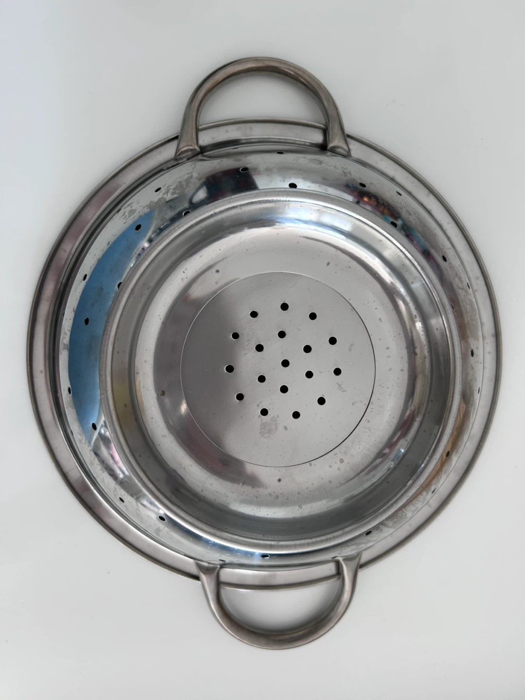 Stainless colander with ring base - photo 2