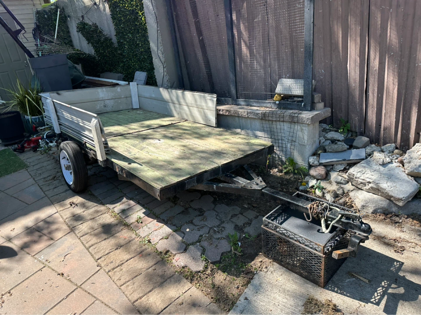Folding 4x8ft Utility Trailer – Solid Frame, Ready to Haul